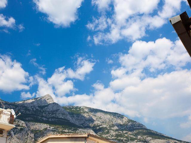 Apartmani Dana Makarska Exterior foto